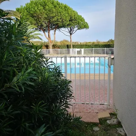 Joli T2 Piscine Direct *